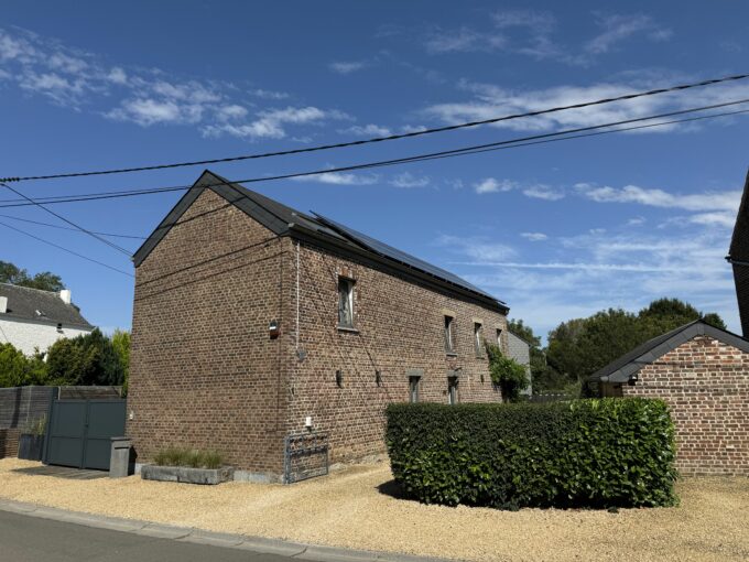 Maison de caractère 3 chambres avec piscine et jardin